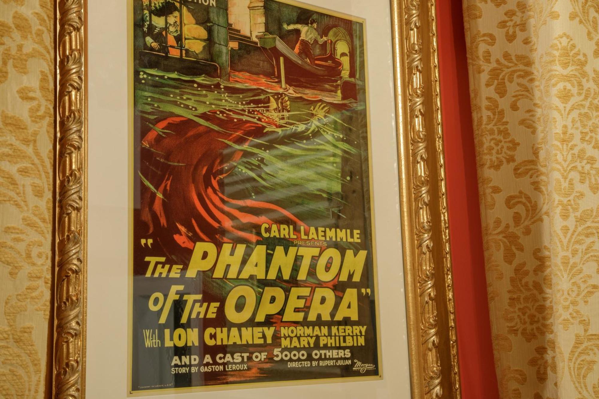 The Phantom Of The Opera Apartment Venice